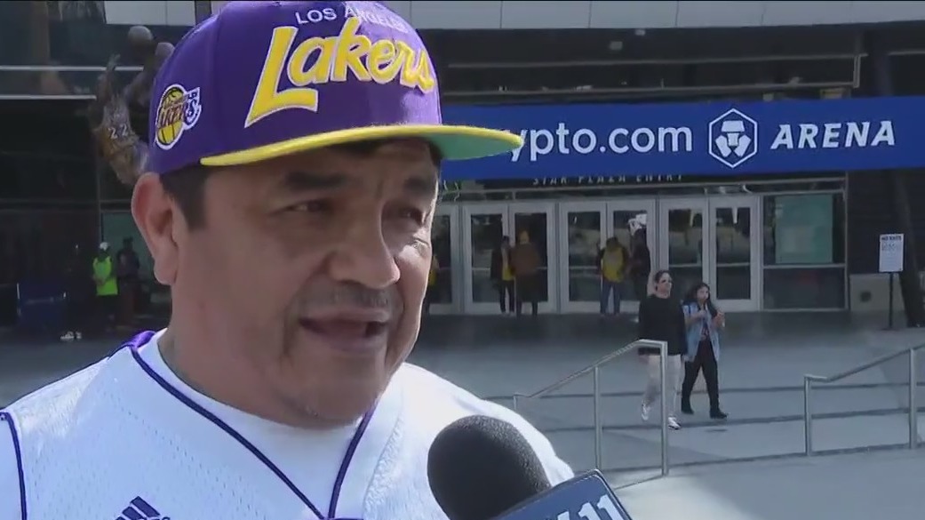 Lakers fans excited for play-in game against Timberwolves
